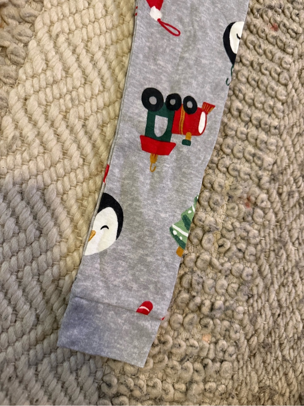 Carter's Gray Holiday Print pajama bottoms Santa, Penguin, Train & Candy Cane 4T - Picture 2 of 6